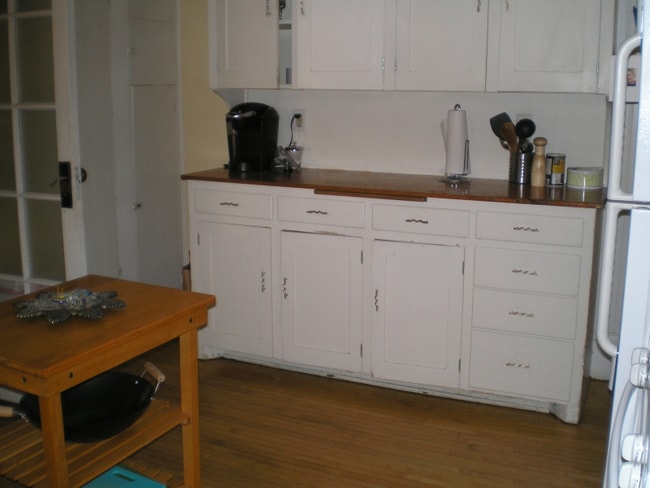 property at 803 W 28th St