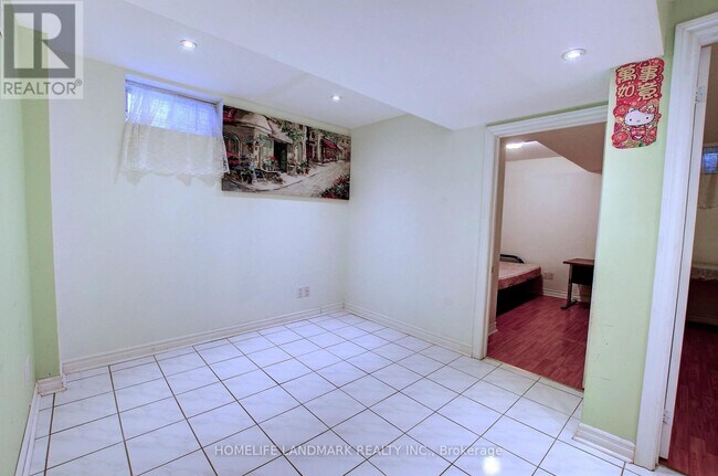 10 Whistler Ct in Markham, ON - Building Photo - Building Photo