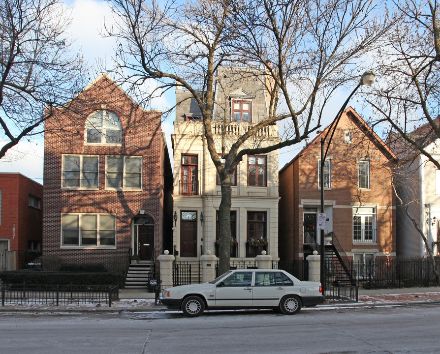 1853 Orchard St in Chicago, IL - Building Photo