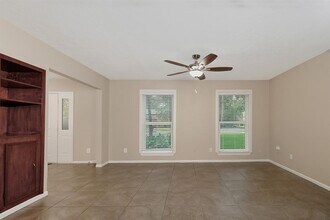 6 Berryfrost Ln in Spring, TX - Building Photo - Building Photo