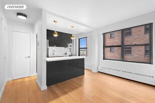 345 W 145th St in New York, NY - Building Photo