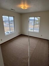 85 Sugar Creek Ln, Unit 202 in North Liberty, IA - Building Photo - Building Photo