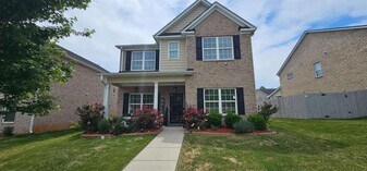 684 Armitage Way in Stockbridge, GA - Building Photo