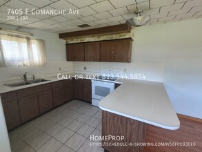 7405 E Comanche Ave in Tampa, FL - Building Photo - Building Photo