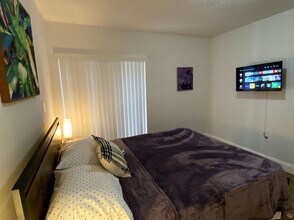 470 SW 7th St in Miami, FL - Building Photo - Building Photo