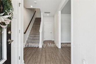 1544 Stanford Ln in Newport News, VA - Building Photo - Building Photo