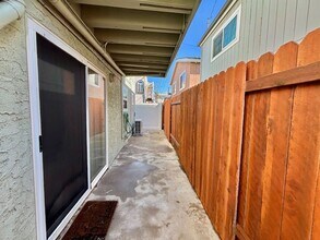 114 Eagle Rock Ave in Oxnard, CA - Building Photo - Building Photo