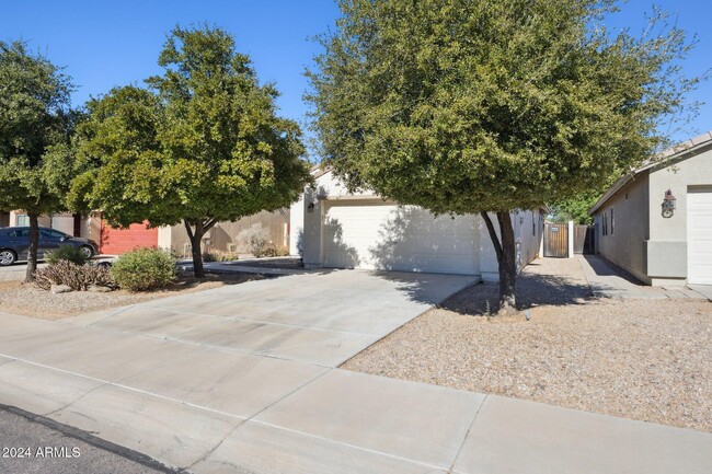 1756 W Desert Mountain Dr in San Tan Valley, AZ - Building Photo - Building Photo