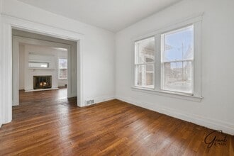 24 Tennyson St in Highland Park, MI - Building Photo - Building Photo