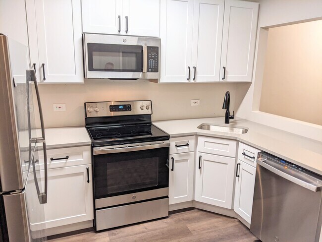 property at 800 Custer Ave