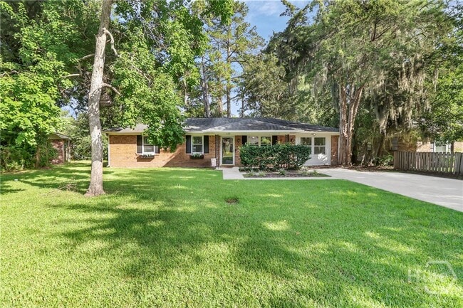 125 Nassau Dr in Savannah, GA - Building Photo - Building Photo