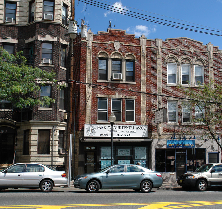 3508 Park Ave in Weehawken, NJ - Building Photo