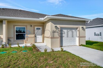 12210 Tetzel Ave in Port Charlotte, FL - Building Photo - Building Photo