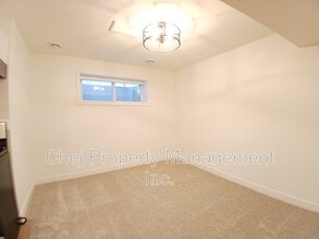 1934-1209 209 St NW in Edmonton, AB - Building Photo - Building Photo