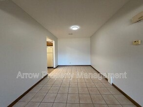 3831 S 46th St in Lincoln, NE - Building Photo - Building Photo