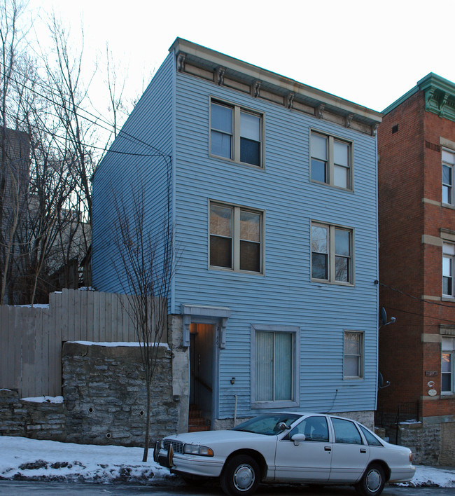 2150 Ravine St in Cincinnati, OH - Foto de edificio - Building Photo