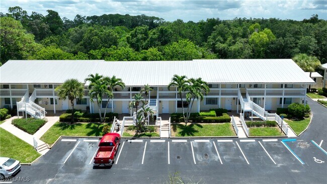 property at 4621 Bayshore Dr