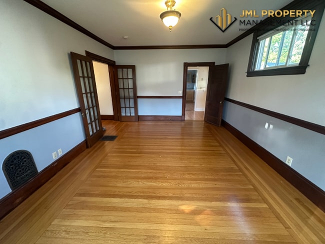 739 Rock St in Fall River, MA - Building Photo - Building Photo