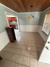 2240 NE Rustic Way in Jensen Beach, FL - Building Photo - Building Photo