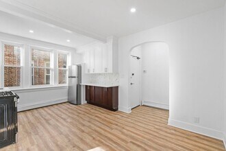 5 Lienau Pl in Jersey City, NJ - Foto de edificio - Building Photo