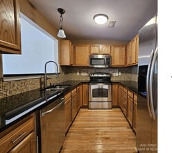 1493 Silverbrook Ridge Dr in Walled Lake, MI - Building Photo - Building Photo