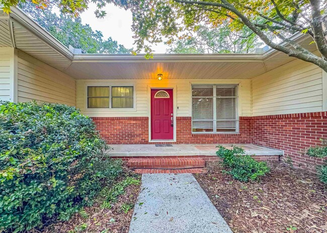 property at 2605 Lotus Dr