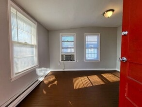 1117 W 41st Terrace in Kansas City, MO - Building Photo - Building Photo