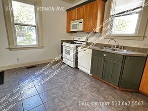 3763 Mt Vernon Ave in Cincinnati, OH - Building Photo - Building Photo