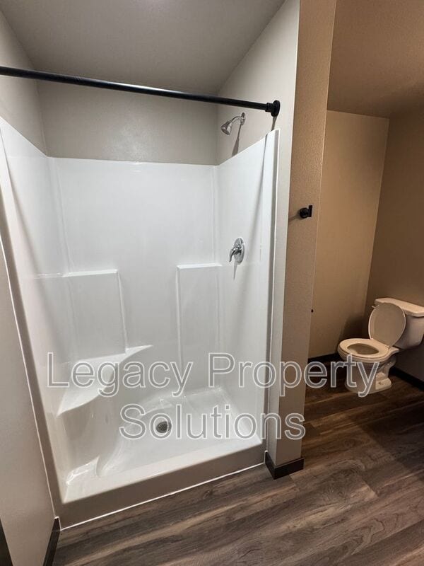 property at 220 E Greenfield Ln
