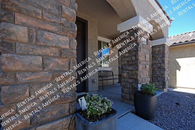 8959 W Northview Ave in Glendale, AZ - Building Photo - Building Photo