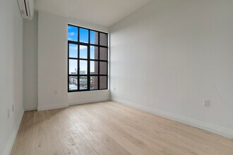 875 4th Ave in Brooklyn, NY - Building Photo - Building Photo