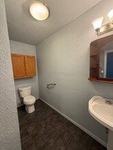 40433 Valiente Dr in Palmdale, CA - Building Photo - Building Photo