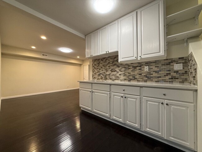 345 Abbot Ave in Daly City, CA - Building Photo - Building Photo