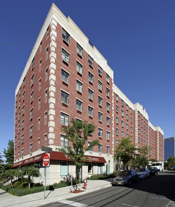 The Roosevelt in Jersey City, NJ - Building Photo