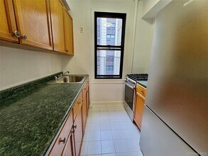 98-41 64th Rd in Queens, NY - Building Photo - Building Photo