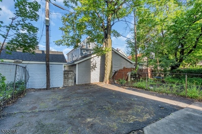 property at 937 Grove St
