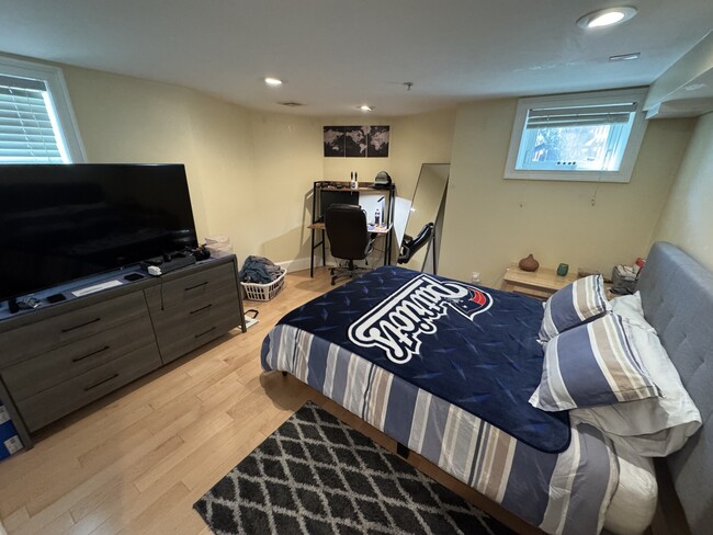 15 Orchard St, Unit 1 in Cambridge, MA - Building Photo - Building Photo