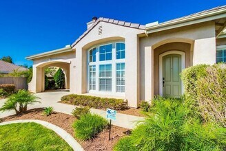 774 Glenhart Pl in Fallbrook, CA - Building Photo - Building Photo