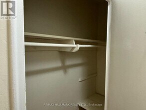 134 Lawton Blvd in Toronto, ON - Building Photo - Building Photo