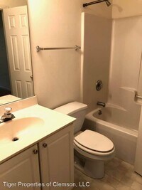 108 Pine Ridge Ln photo'