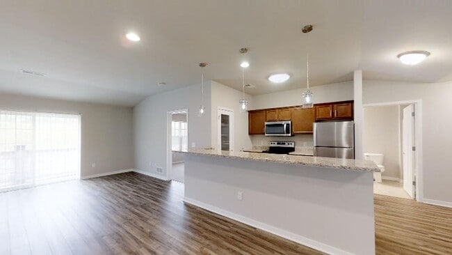 700 Cedar Bluffs Dr in Slinger, WI - Building Photo - Building Photo