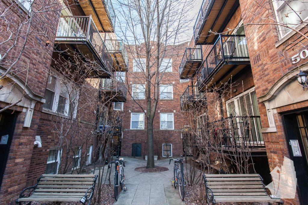 507 W Deming Pl in Chicago, IL - Building Photo