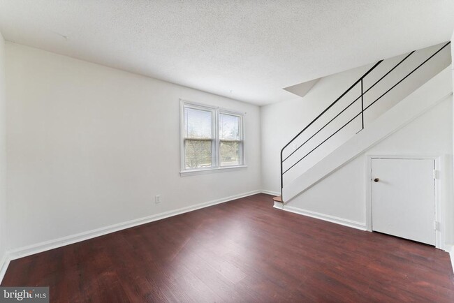 property at 2510 Iverson St