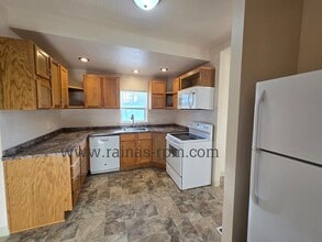 207 E 44th St in Garden City, ID - Building Photo - Building Photo