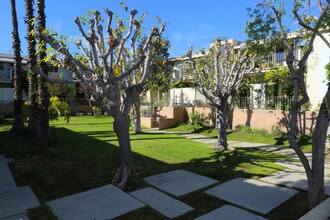 6259-6301 Coldwater Canyon Ave in North Hollywood, CA - Building Photo - Building Photo