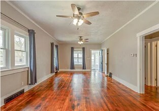 5144 Greenwood St in Lincoln, NE - Building Photo - Building Photo