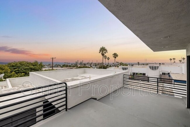 property at 604 N Irena Ave