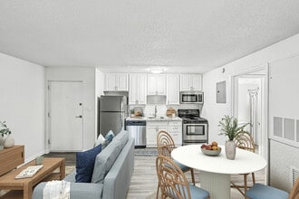 Liv at Winter Park Apartment Homes in Winter Park, FL - Building Photo - Building Photo