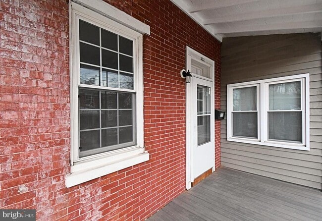 232 Morgan St in Phoenixville, PA - Building Photo - Building Photo