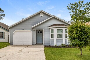 1876 Ontario Ct in Middleburg, FL - Building Photo